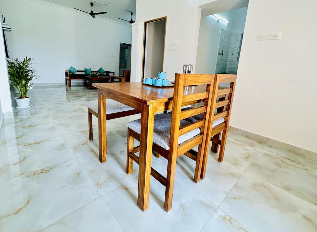 Tirupati Homestay - Shilparamam - Luxury Ac Apartments By Stayflexi - Fast Wifi, Kitchen, Android Tv - Walk To Ps4 Pure Veg Restaurant - Easy Access To Airport, Railway Station And To All Temples Eksteriør billede