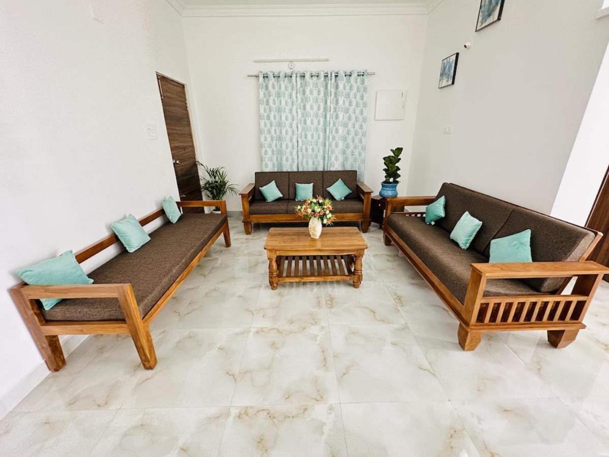 Tirupati Homestay - Shilparamam - Luxury Ac Apartments By Stayflexi - Fast Wifi, Kitchen, Android Tv - Walk To Ps4 Pure Veg Restaurant - Easy Access To Airport, Railway Station And To All Temples Eksteriør billede