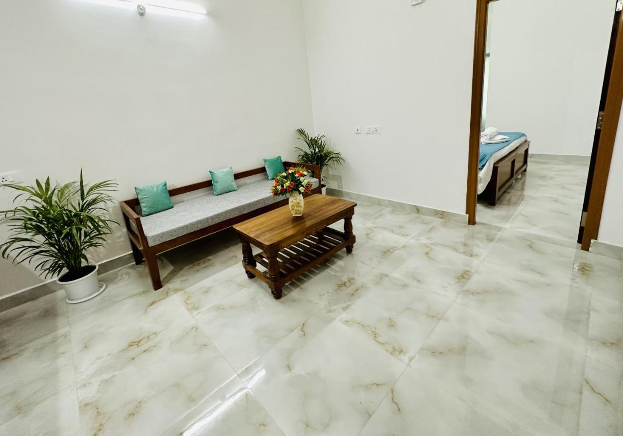 Tirupati Homestay - Shilparamam - Luxury Ac Apartments By Stayflexi - Fast Wifi, Kitchen, Android Tv - Walk To Ps4 Pure Veg Restaurant - Easy Access To Airport, Railway Station And To All Temples Eksteriør billede